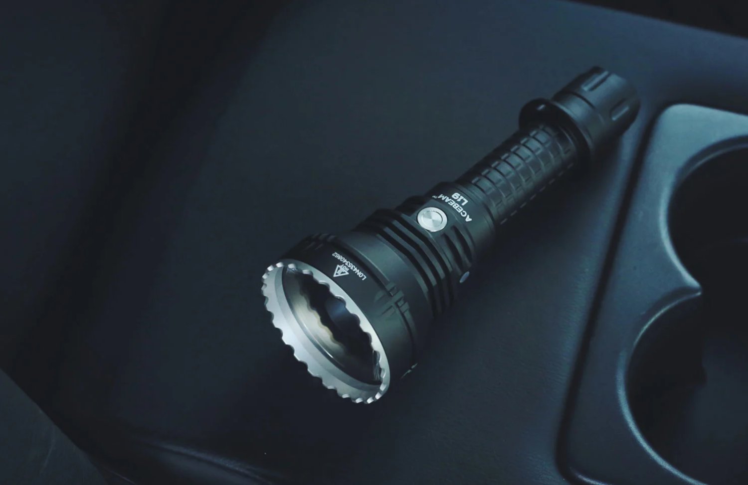 Acebeam L19 - 1520 meters - LED thrower - beam color: green