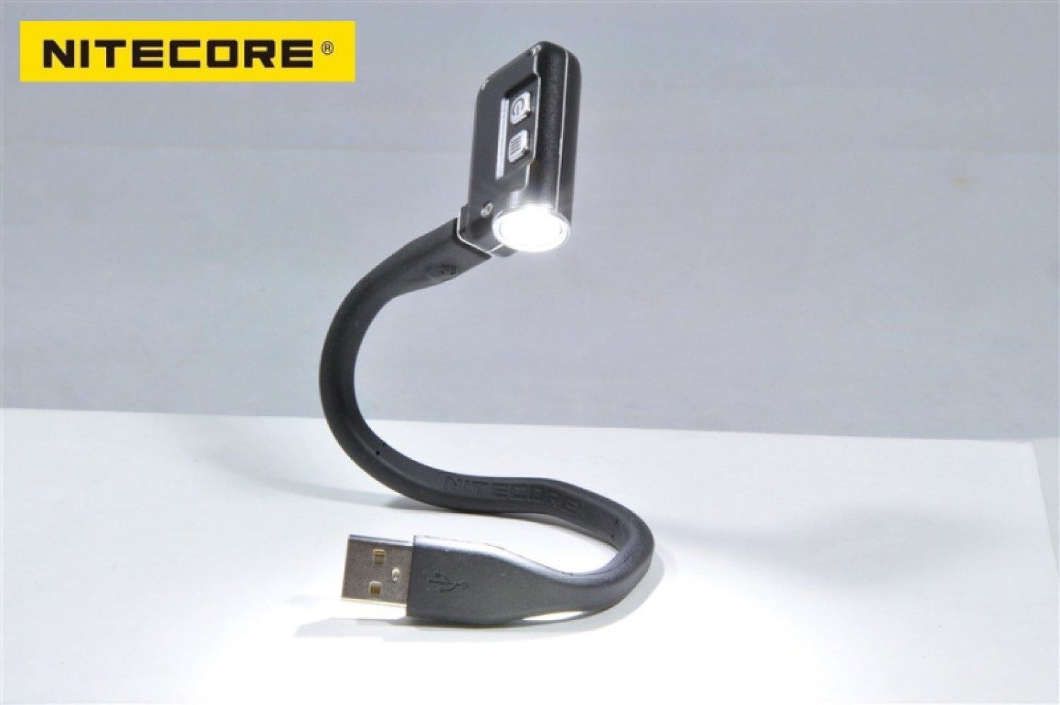 NiteCore CSTAND - biegsames Ladekabel