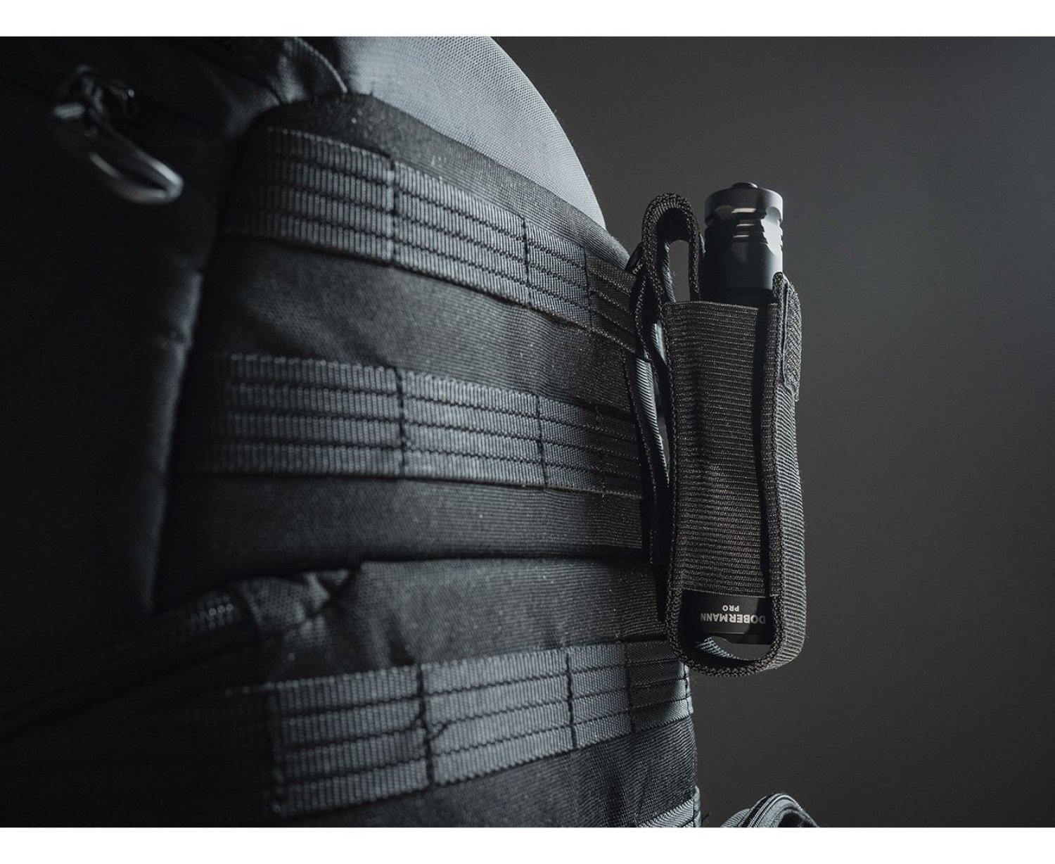 Armytek Dobermann Pro Magnet warm white - tactical LED flashlight