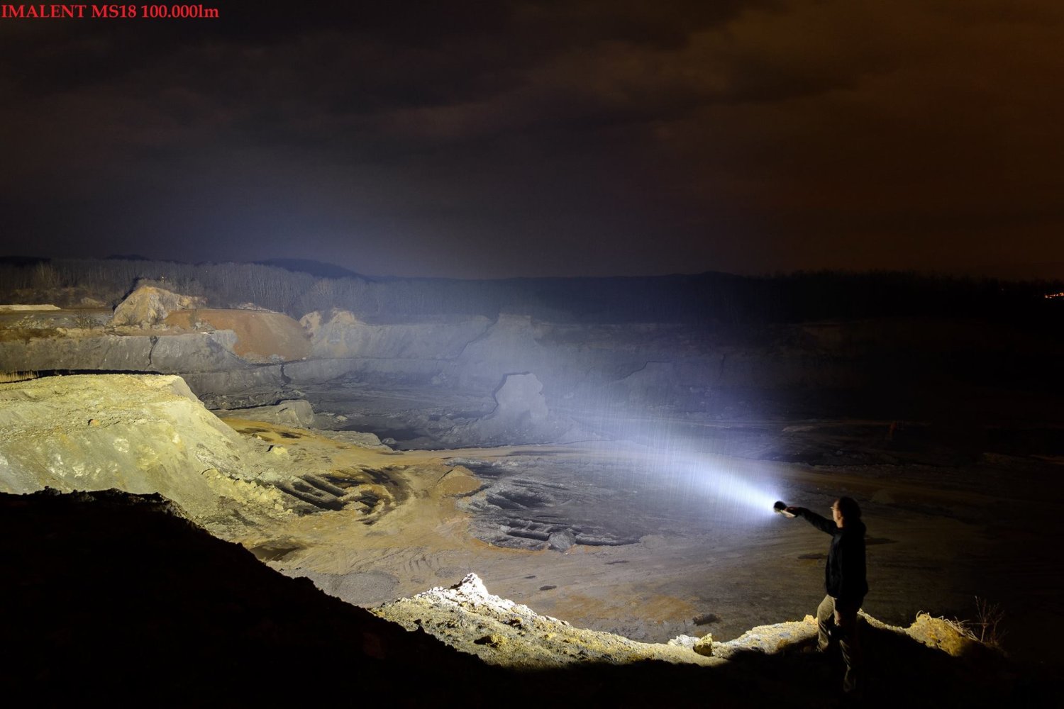 Preview: Imalent MS18 Occasionmodell neuwertig - 100000 Lumen - LED Suchscheinwerfer Preview: Imalent MS18 Occasionmodell neuwertig - 100000 Lumen - LED Suchscheinwerfer